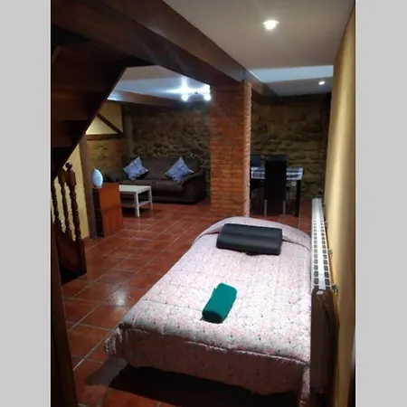 Semesterbostad En El Centro De Cantabria , Con Piscina. *