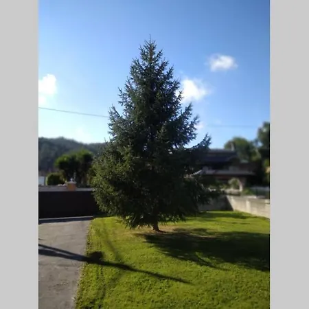 Semesterbostad En El Centro De Cantabria , Con Piscina. *